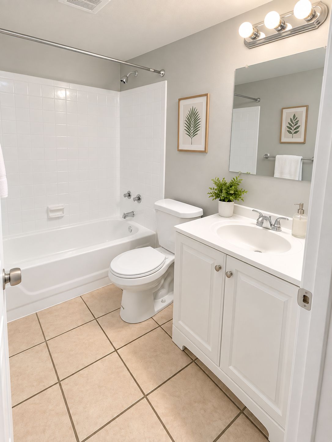 Updated bathroom at The Waverly at Gulfport